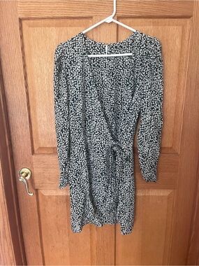 Free People Black and White Floral long puff sleeve Wrap Dress - Women